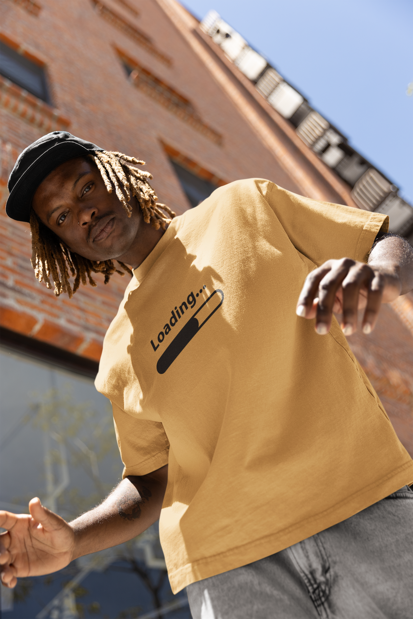 LOADING UNISEX OVERSIZED TEE